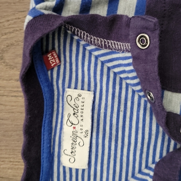 Sovereign Code romper and tshirt - Picture 2 of 4